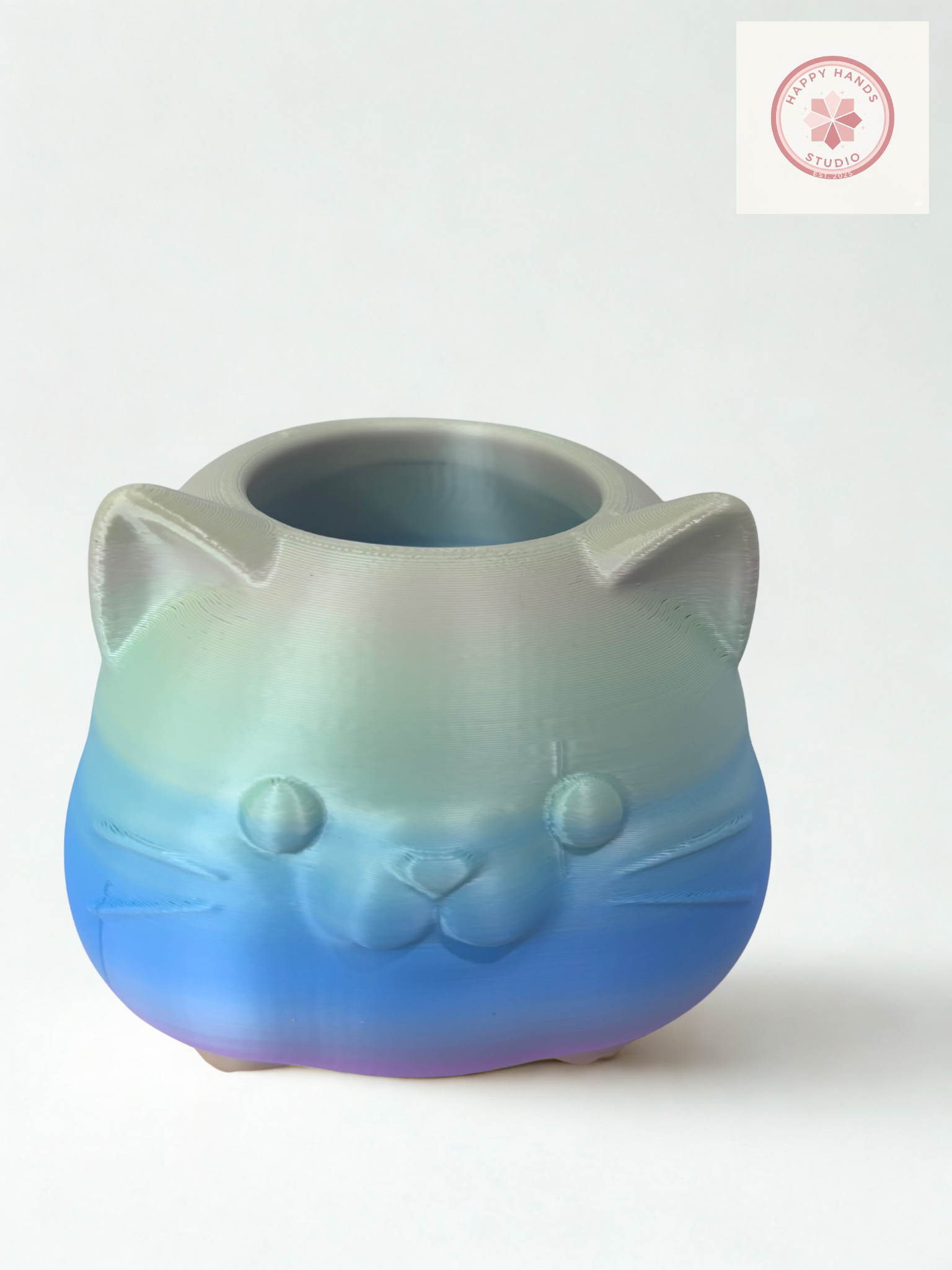 Kitty Cove Pen Holder